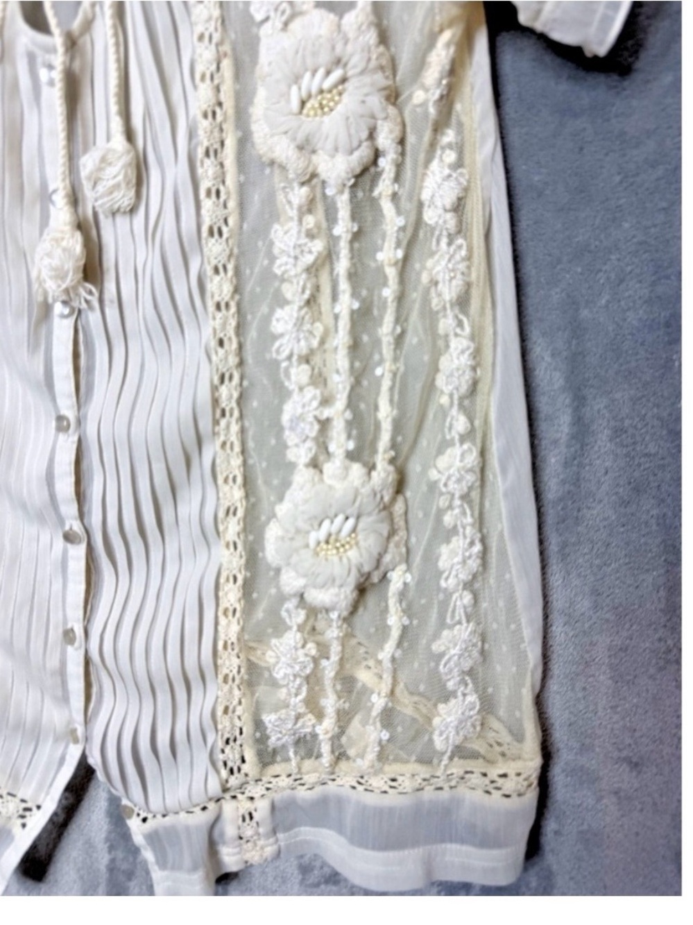 Sundance Cream Lace Embroidered Sheer Button-Front Blouse Sz M - Picture 5 of 11